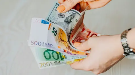 Czy nowe cła USA sprowadzą chaos na kursie euro i dolara EUR/USD?