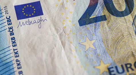Kalendarz wydarzeń ekonomicznych na poniedziałek, 3 października. Co się dzieje na rynku walutowym Forex? Kurs euro (EUR), dolara (USD), franka (CHF), funta (GBP) | FXMAG INWESTOR