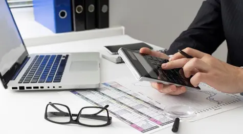 Komentarz i sentyment CMC Markets: Dane PMI dla usług w centrum uwagi, RBA przesuwa w czasie decyzję ws. podwyżki stóp procentowych | FXMAG INWESTOR