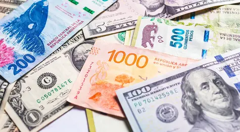 Komentarz walutowy – paraliż na rublu, złoty pod presją. Zobacz najnowsze notowania walutowe - euro (EUR), dolar (USD), funt (GBP), frank (CHF) | FXMAG INWESTOR
