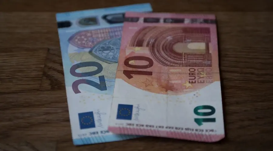 Kurs euro będzie się umacniał względem dolara? Odbicie w Europie pomimo pogłębiającego się kryzysu zdrowotnego