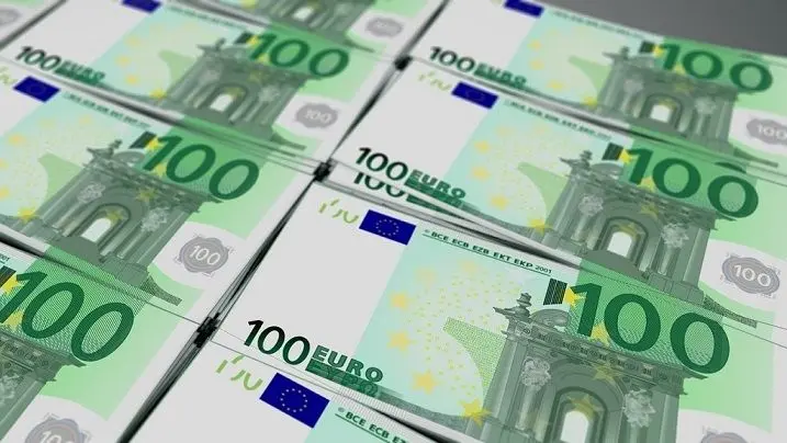 Kurs euro (EUR/PLN) dzisiaj w górę. Ile złotych zapłacimy za funta, dolara, franka i koronę czeską? | FXMAG INWESTOR