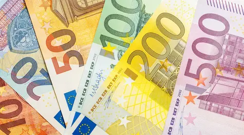 Kurs euro ma szanse na spore wzrosty! Ile kosztuje euro 22 maja 2024? Po ile jest dzisiaj euro? Kurs euro do złotego (EUR/PLN)