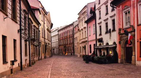 Mieszkania Kraków. Rynek nieruchomości mieszkaniowych w Krakowie - co się dzieje? Ile wynosi cena mkw. mieszkania, ile przeciętna stawka najmu? Rynek pierwotny, wtórny | FXMAG INWESTOR
