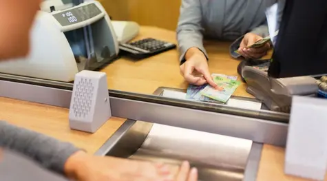 Niespodzianki banków centralnych. Frankowicze po fatalnym początku miesiąca odetchnęli z ulgą | FXMAG INWESTOR