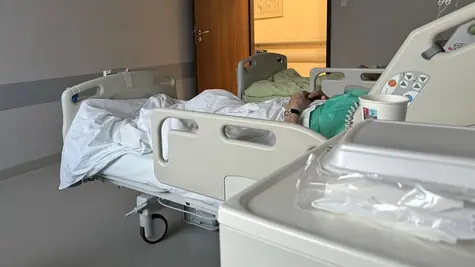Obchód lekarski z licznymi uchybieniami. Poszanowanie godności i intymności pacjenta na drugim planie