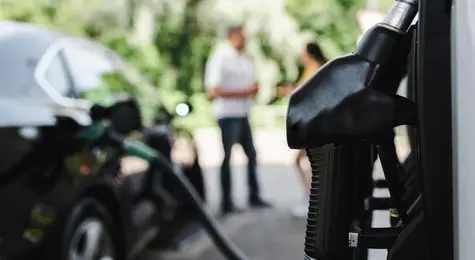 Po tyle będzie paliwo w Polsce (znamy prognozy)! Zobacz, ile kosztuje paliwo dzisiaj – 23.01.2024 r | FXMAG INWESTOR