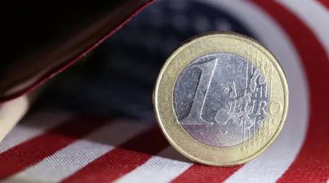 Kurs euro szykuje się do ruchu. Prognozy znanego banku wskazują nowy kierunek dolara (EUR/USD) i złotego (EUR/PLN) | Kursy walut