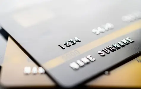 Ranking kart kredytowych lipiec 2023. Gdzie wnioskować o kartę kredytową? Najatrakcyjniejsze warunki karty kredytowej, limity karty kredytowej, opłaty i koszty. Zestawienie najlepszych kart kredytowych w lipcu 2023 | FXMAG INWESTOR