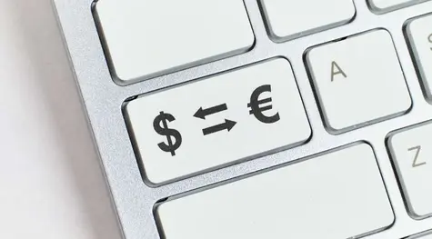 Sytuacja na rynku FX: silnie taniejący forint (EURHUF), solidnie zyskujący szwajcarski frank (EURCHF), polski złoty czekający na impuls (EURPLN) | FXMAG INWESTOR