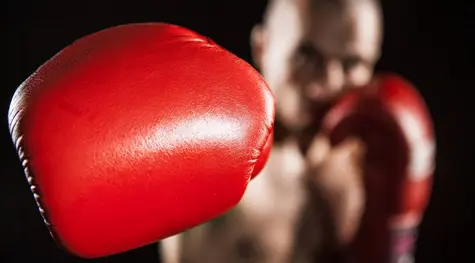 Szaleństwo na kursie franka! CHFPLN najwyżej od listopada - kredytobiorcy frankowi otrzymują kolejny cios | FXMAG INWESTOR