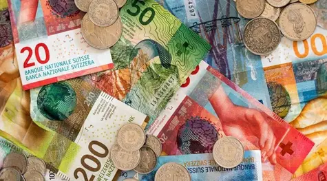 Szwajcarski bank podjął decyzję o stopach — zobacz co dalej z kursem franka (CHF) | FXMAG INWESTOR