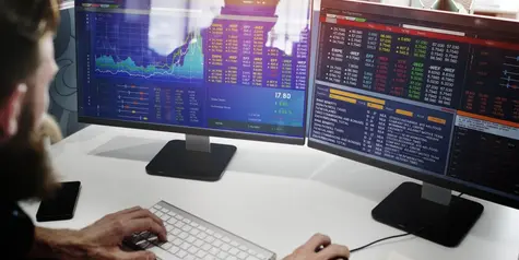 Zmienność na rynku walutowy: kurs dolara USD, euro EUR, franka szwajcarskiego CHF i funt szterlinga GBP we wtorek, 6 grudnia. Kalendarz ekonomiczny | FXMAG INWESTOR