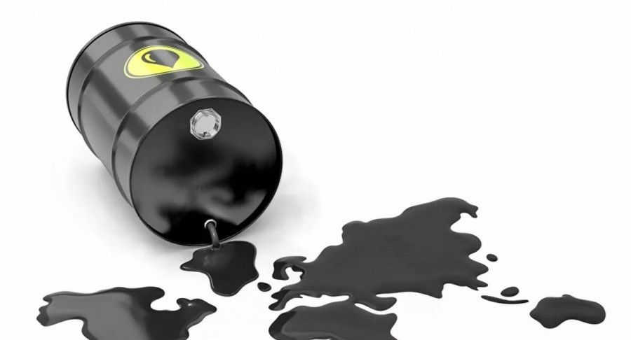 Co się dzieje z ceną czarnego złota? Notowania ropy naftowej spadają czwarty tydzień z rzędu | FXMAG INWESTOR