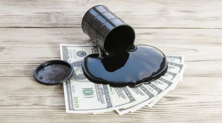 Dlaczego OPEC+ ogranicza wydobycie i jaki ma to wpływ na cenę ropy naftowej? | FXMAG INWESTOR