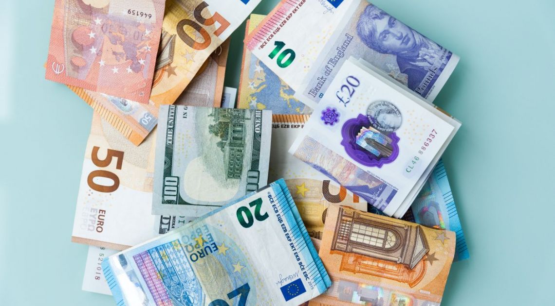 Istotne dane ze strefy euro oraz USA mogą mieć duży wpływ na rynek walutowy. Co z kursem euro (EUR), dolara (USD) i funta (GBP)? | FXMAG INWESTOR