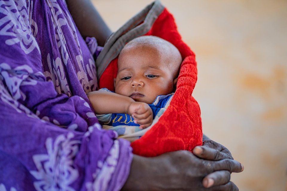 Szczepionki przeciw malarii trafiają do Kamerunu! 330 tys. dzieci zostanie uratowanych - 1